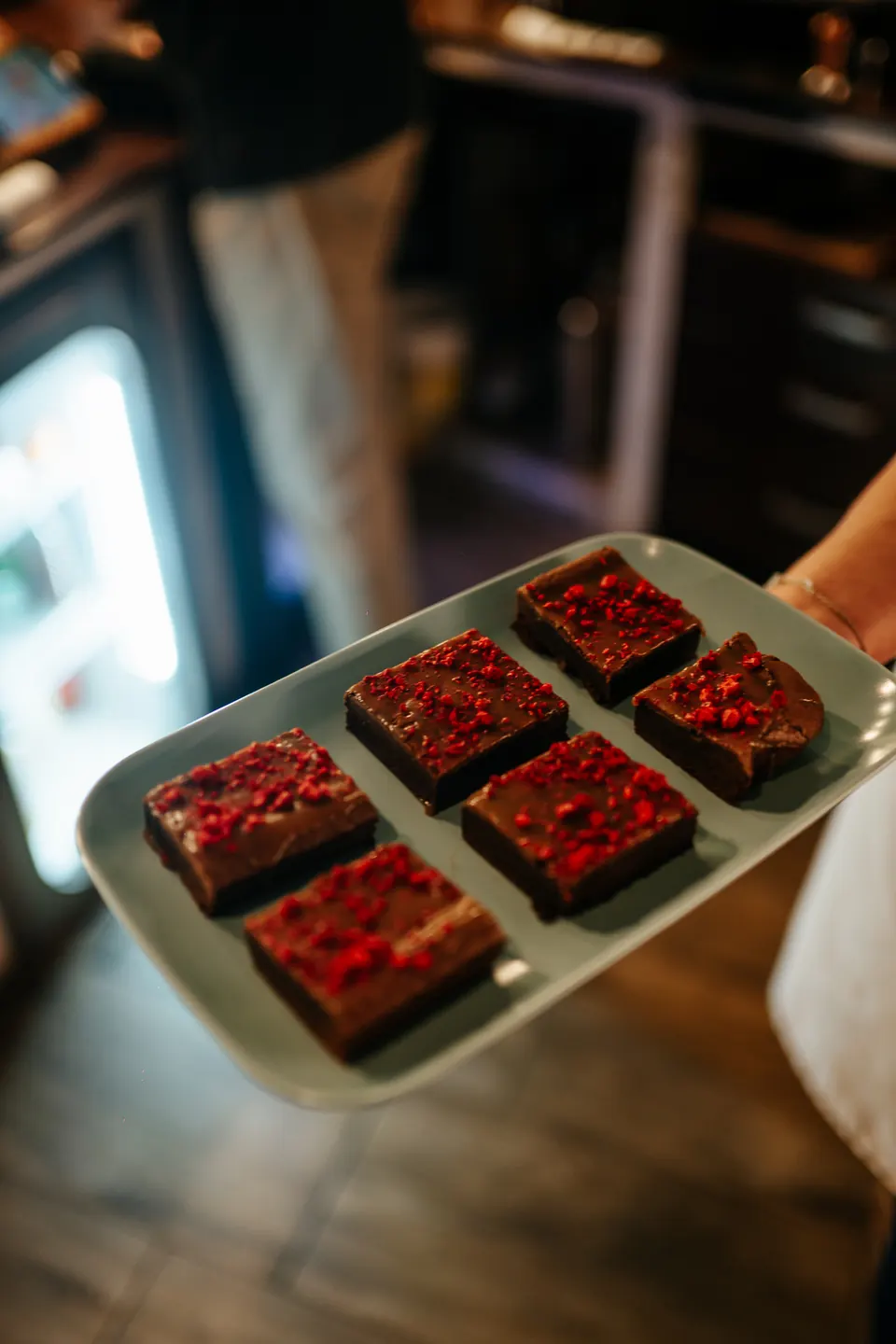 Tác s malinovými brownies